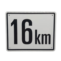 Beschränkungstafel 16 km/h