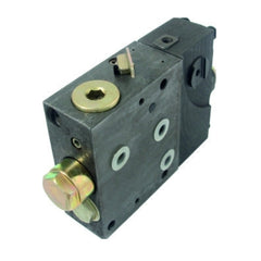 Plus 30-768 hydraulic control unit