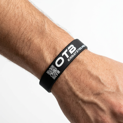 OTB Silikonarmband Schwarz mit Logo