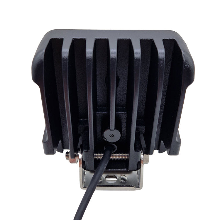 LED Arbeitsscheinwerfer 54 Watt 6840 Lumen von hinten 